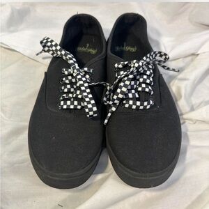 Black‎ Canvas Sneakers with Checkered Laces